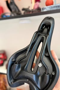 قطع بايسكل • سرج مريح • توصيل