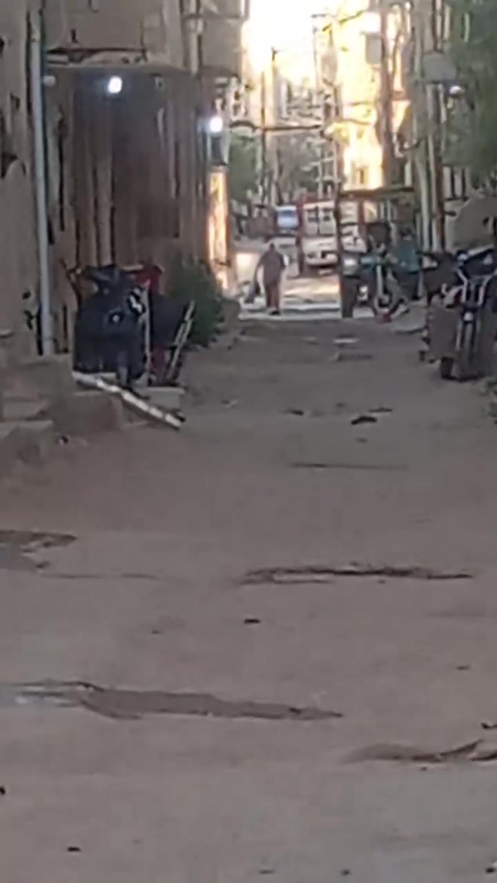 بيت 50 م طابق ونص الالوان الشاير ***********
