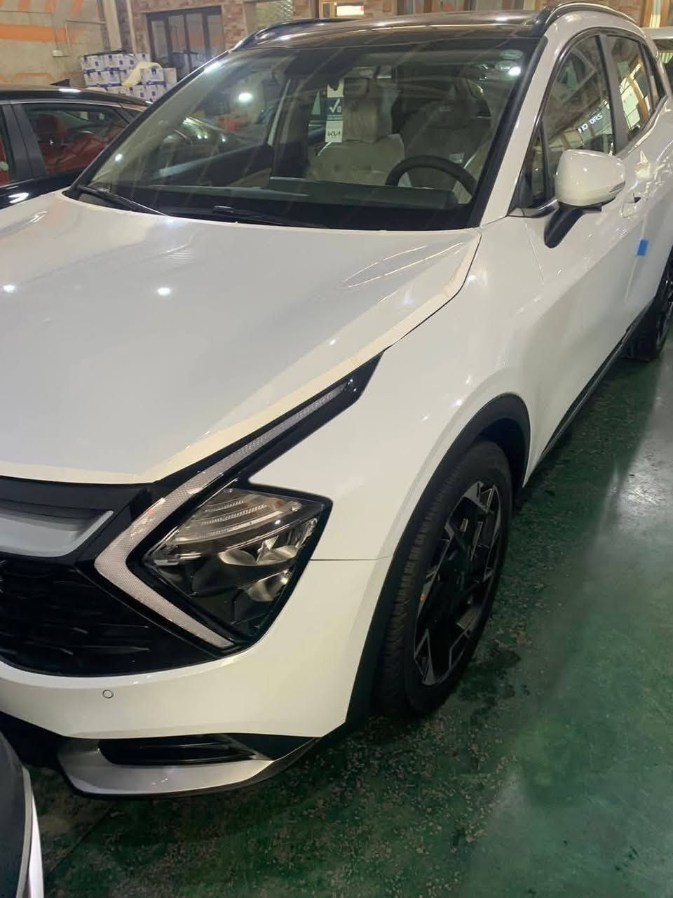 تحيه طيبه السلام عليكم ورحمة
كيا سبورتج 2022 خليجي
فول مواصفات 
ماشيه 29 ألف 
مكينة 2000 دوش 
بصمه تشغيل 
بصمه ابواب 
شاشه كامره 
تحكم ستيرن 
حساس خلفي أمامي 
مقاعد كهرباء 2 
تدفىه كشنات 
جنطه كهربائي 
مري شفط 
قيادة ذاتي 
ويل 20
بارنوما 
لد خلفي 
لايت عدسه 
شاحن وإير لس 
نقطه عمياء 
فول مواصفات من أخير
رقم اربيل شرط تحويل مباشرة 
السعر 229ورقه وبيها مجال 
أي استفسار رقم صاحب سياره 
*********** أبو احمد 
مكان بغداد البياع
