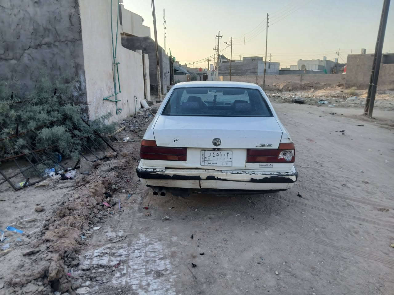 سلام عليكم بيءم للبيع او مروس بخمسميه وعشرين سياره نضفها كير ومحرك خير من الله حداديه سبعين بل ميه تبريد ثلج تخم تير جديد كهرباء شقله سنتر الوك شقال تتقفل وتنفتح رعها ريد تحويل سنويه مامنتهيه بعدها مكاني البصره ابو الخصيب ***********

