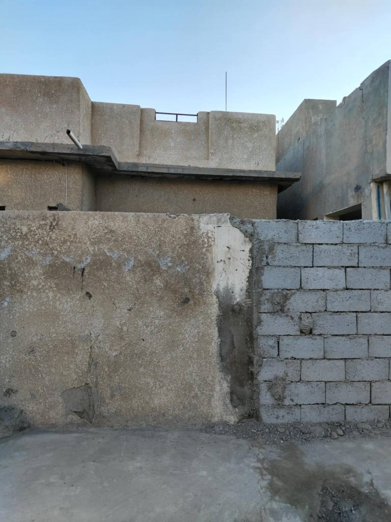 بيت قطع مسلح مساحة ١٠٠ متر للبيع بعقوبة حي المعلمين بفرع مطعم اللوان يحتوي ع ٣ غرف نظيف جدا
السعر ١٠٠ مليون وبي مجال بسيط 
للاستفسار
*********** بعقوبة, ديالى
