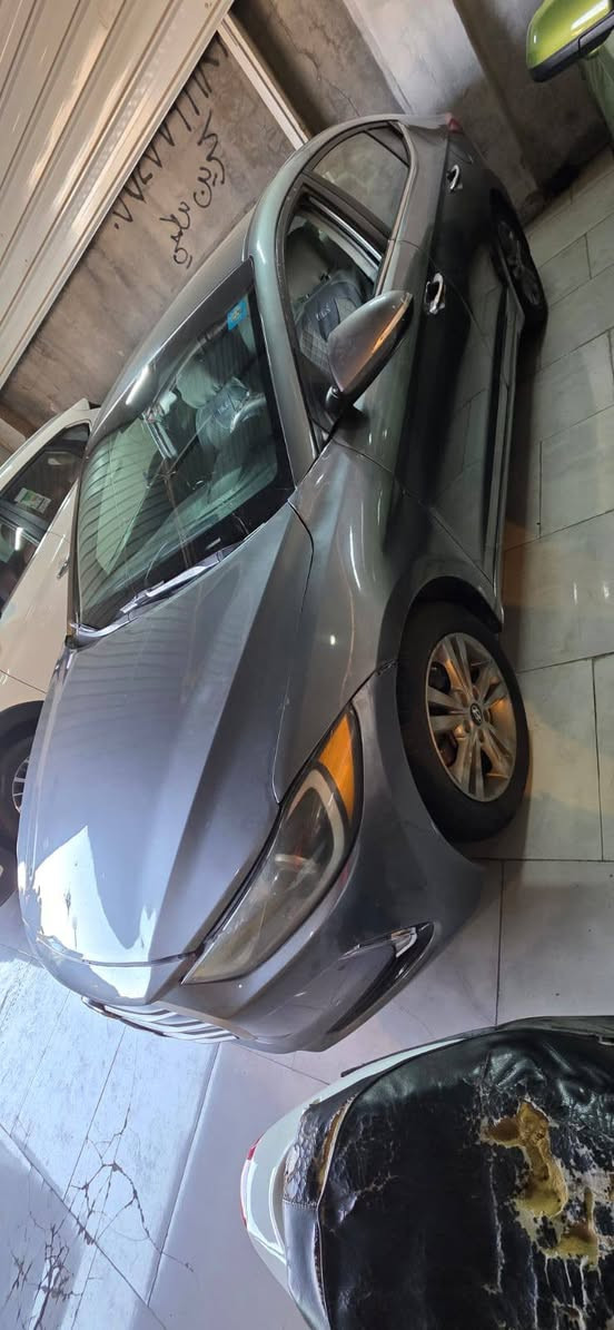 السلام عليكم 
النترا 2017 اربع قطع صبغ ابيع احزام 
كير مكينه جدد تخم تاير حداديه خير من الله 
تبريد شغال رقم بغداد بسمي السعر 95بيهه مجال 
المكان بغداد المحموديه اتصال رقم ***********===***********
