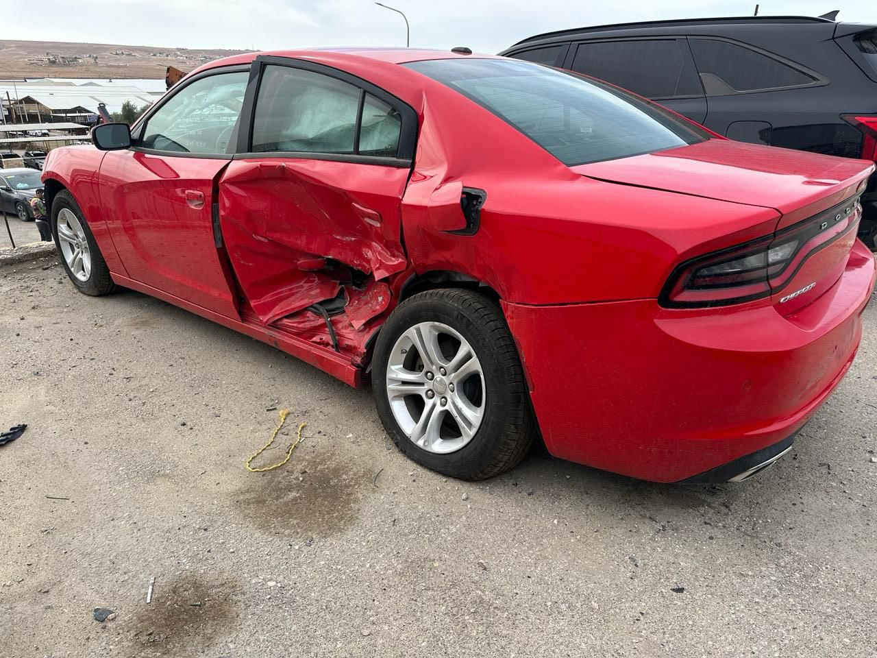 السلام عليكم دوج جارجر موديل 2022 وارد امريكي صور حادث ضمن المنشور قطع بلاديه بدون صبغ فقط جاملغ خلفي سياره جاهزه كير مكينه صدر تايرات فئه sxtرقم دولي جديد مكينه ٦ سلندر السعر ٢٠٧ بيه مجال بسيط جدا مكان السياره بغداد حي العدل لاتصال *********** بيع فقط
