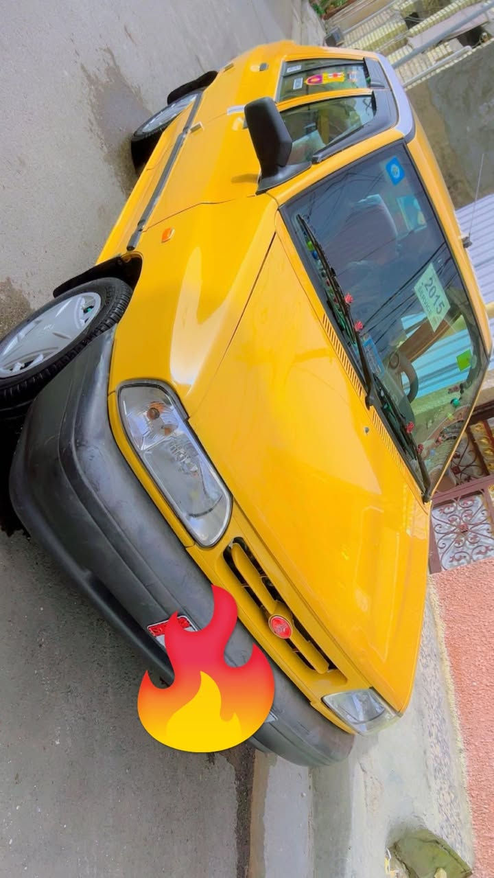 سلام عليكم سايبا موديل 2015 رقم بغداد نكليزي سياره بأسمي مصفره هيئه وغرامات كير ومكينه تبريد تدفئه شغال  حداديه شواصي بلاديه  جديده تخم تاير كهربائيات كله شغاله سنتر لوك تحتوي على شاشه سياره مال جناي سياره مامتعوبه السعر 40 ورقه وبيه مجال بسيط    مكاني بغداد للستفسار الاتصال برقم ***********
