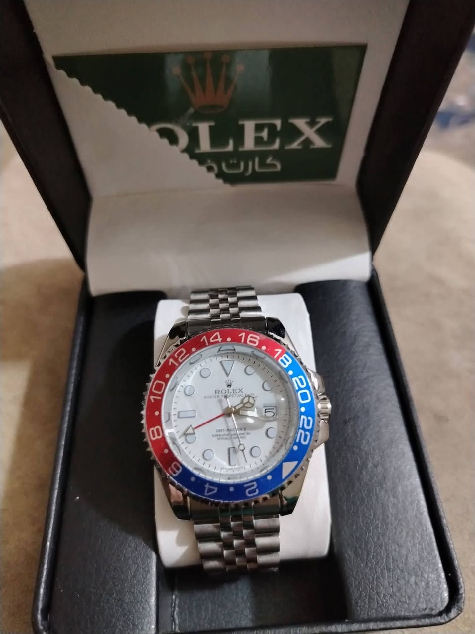 ساعة رولكس سويسري مختومة K18قفل بحري بهذا الشكل تجنن وشغاله  مع كارت رولكس وضمان الفحص الي يعجبه يخلي سعر وياخذها ألف عافيه


**إذا كنت صاحب هذا الإعلان وتريد حذفه لأي سبب، رجاءا أرسل رسالة إلى الدعم الفني**