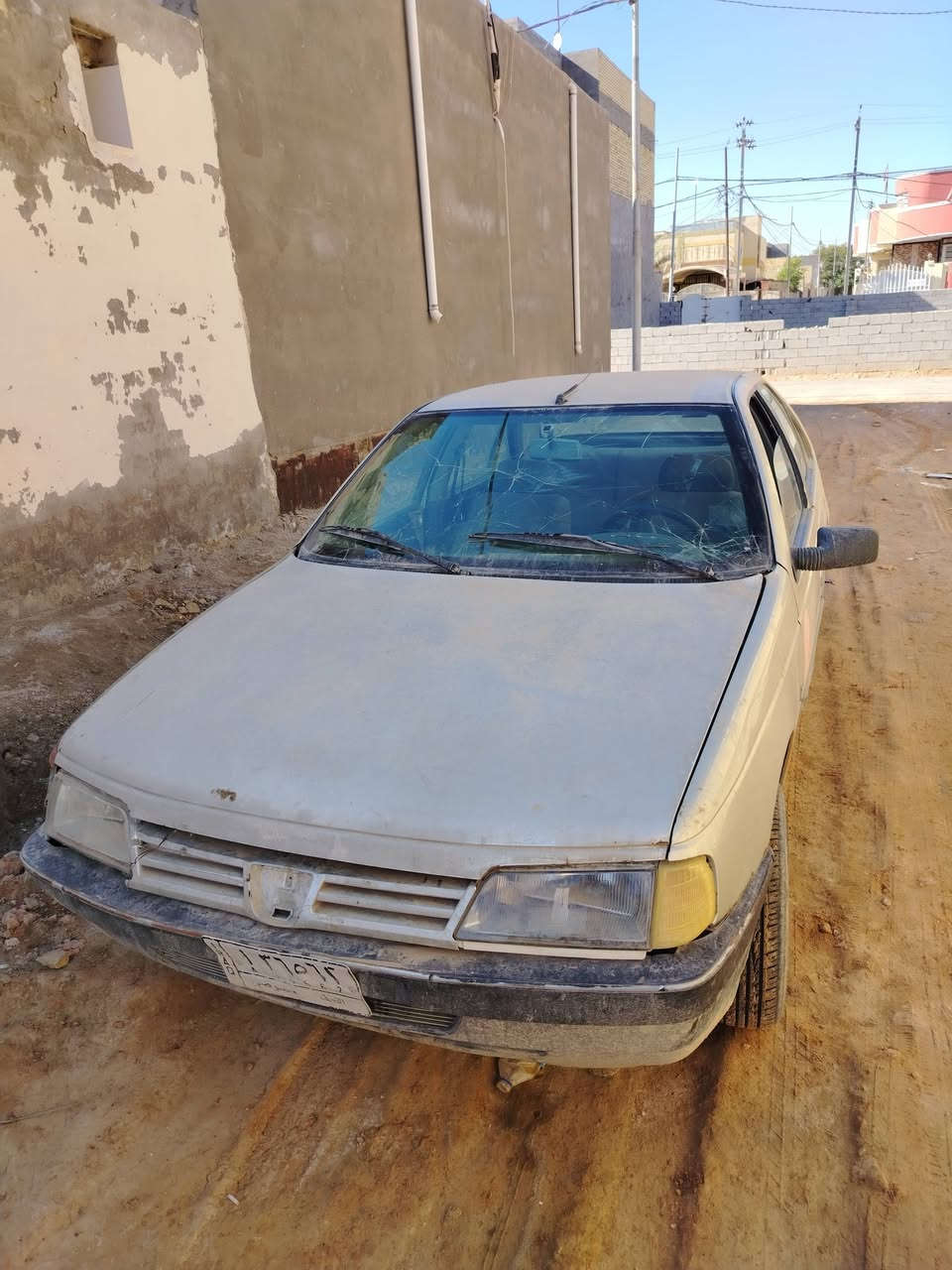 السلام عليكم بجيو روى  موديل 9 راعيها بالنجف رقمها نجف سعرها ب 15 وبيها مجال   سياره مكانها بالديوانيه ***********
