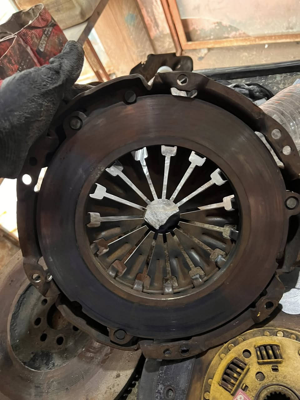 للبيع كلج VVT عينه راس ثور تك مشط و
صنيه براص تفصال وفلاوين راس ثور جديد 
السعر 250 قفل  (استعمال اقل الشهر)


**إذا كنت صاحب هذا الإعلان وتريد حذفه لأي سبب، رجاءا أرسل رسالة إلى الدعم الفني**