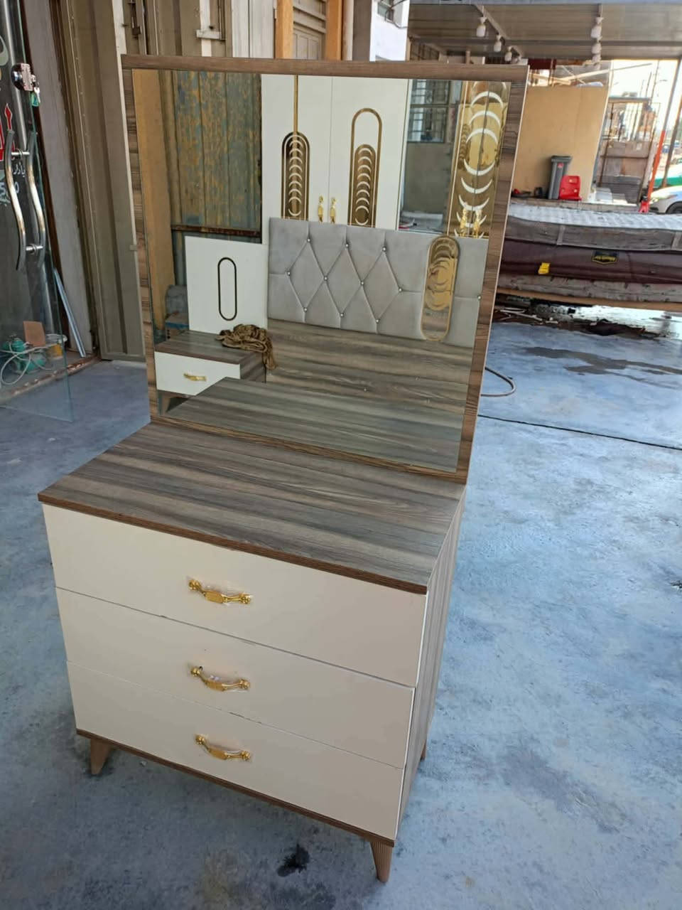 غرفة تركي 🇹🇷 مستخدام 5 قطع  ✨✨
نضافه 95  💯
نظام ابواب  💖
السعر 475   💖💸
مع شد🪛 ونقل 🚚  مجاني  داخل بغداد  محافظات بكروه


**إذا كنت صاحب هذا الإعلان وتريد حذفه لأي سبب، رجاءا أرسل رسالة إلى الدعم الفني**