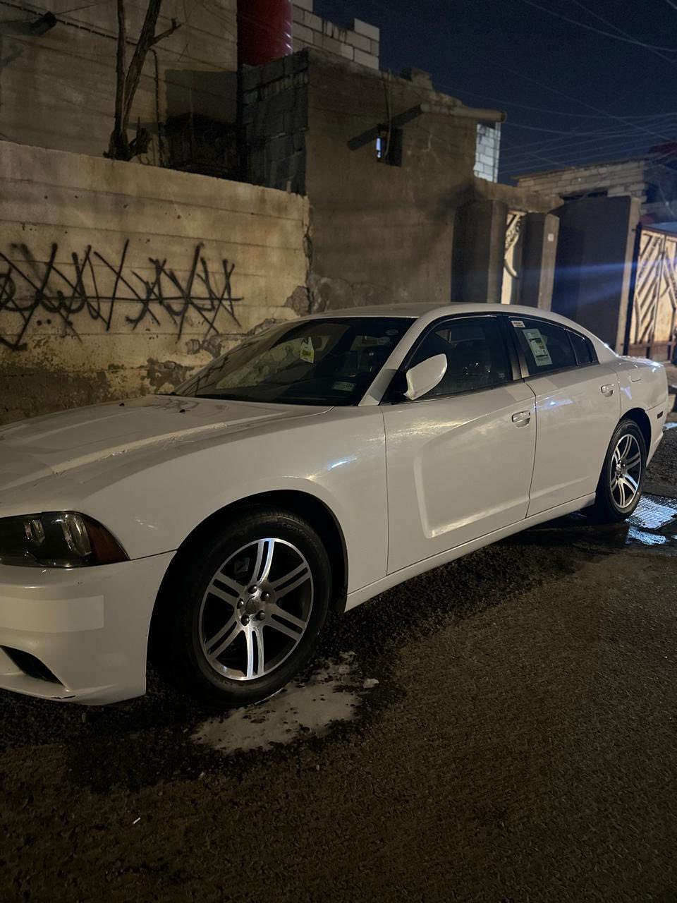 السلام عليكم لبيع جارجر 2012 رقم بصره لجديد سنويه جديده كير مكينه حداده تبريد كله جديد كشنات حضن شاشه جبيره سياره بيه جاملغ خلفي صبغ اثر خياس وبيه باردات ثنين فقط سياره جاهزه لأخير مكاني بصره لاستفسار *********** لسعر 148
