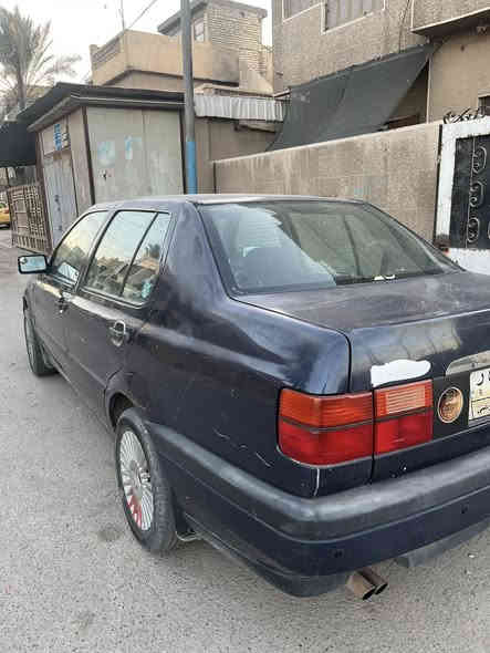 سلام عليكم 
فنتو للبيع محرك ٢٠٠٠ كير اوتو صدر امامي خلفي جديد داخل جديد بدون ضربه سياره تبريد نقص كمبريسر سعر ٣٨ مكان بغداد جديده ***********
