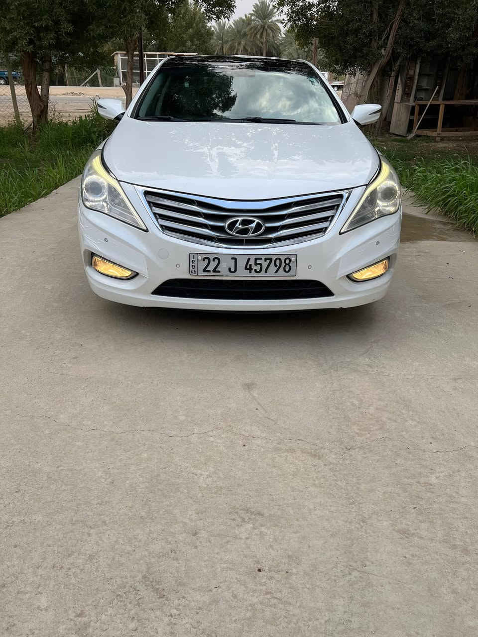 السلام عليكم ورحمة الله وبركاته ..........اللا عشاق جديد ول نضيف فقط.........
هونداي ازيره  خليجي موديل 2014 خليجي موصفات Vip فول الفول اعله فئه ...؟رقم اربيل   جديد هزه وسنويه تحويل جديد الحد ال 2030 
وكاله تحويل اني حاضر ........
 مكينه 6 سلندر  كفاله  لا تنقيص ولا تبخير 
سياره كفاله عامه  من فتح وتبديل  شرط سونار سياره جاهزه من مكينه وكير وحداديه وتخم تاير تبريد غرفه جديده الف ماذب عليه  
سياره نضافته 💯 بل 💯 جكد ما توقع نضيفه وجاهزه 
موصفات السياره
بجم كله زنون  
بصمه ابواب وتشغيل 
بانوراما طكتين 
كشنات جلد 
تدفئه تبريد كشنات 
قطعتين تبريد 
تحكم كشنات منفصل بل ابواب 
شاشه كبيره بلادي 
تحكم  بيانو 
هند بريك بصمه 
برده خلفيه كهربائيه 
بردات جانبيه خلفيه 
مري شفط نظام ترحيب 
عنده تقرب ناره داخليه 
فتح صندوق ذكي 
تحكم جام اتو ......
لدات امامي خلفي وبلو جكتور لد ..................................
لايت زنون عالي ناصي 
حساس امامي خلفي 
تحكم ستيرن كهربائي 
سترين كرهبائي + ذكي 
كشن ذكي 
نظام اصوات انفنتي 
لد مري جانبي 
اناره داخليه بلادي 
مري قلاب 
زراكات اماميه 
جرس بل 120 
حساس خلفي امامي 
يدات نيكل إشارات ترحيب جانبي ..........................
دمام خلفي كولتي عالي 
دبل كزوو خلفي 
ويل كب 19 كرؤم......
سياره جديده بمعنه الكلمه ماشيه  160حقيقي 
----------------------------------------------------------------------------
السعر  140 وبيه مجال كلش بسيط  .....مكان سياره بابل  ‏‪***********
وتساب 👉*********** 
----------------------------------------
