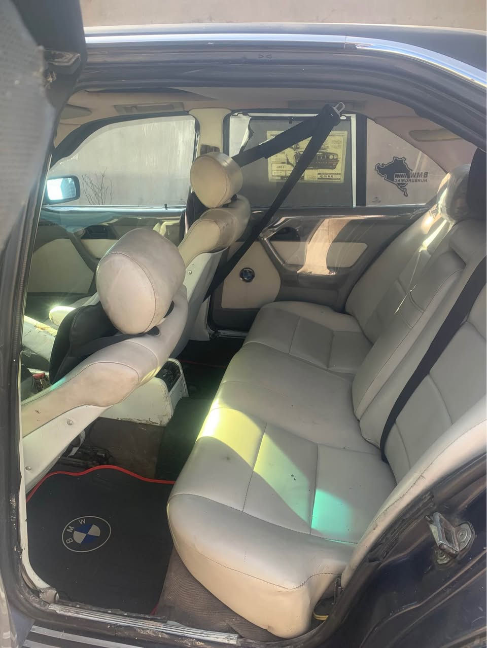 ئەم BMWبۆفرۆشتن بۆزنیازی. پیوندی بەم رەقم بەکەن*********** كركوك, العراق
