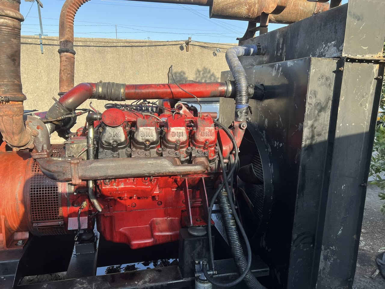 السلام عليكم مولد دايو 275 كيفي دايو 8 سلندر مكينه استندر كايمه بيه تبخير راس توليد بلادي السعر 45 ورقه ***********
