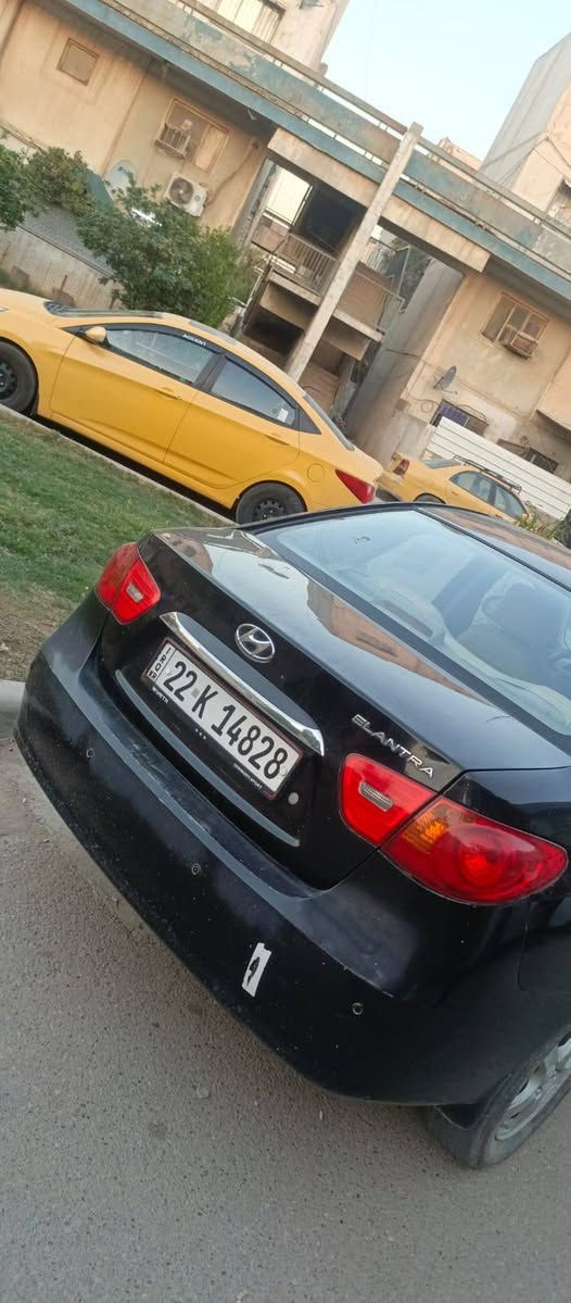 سلام عليكم اللبيع النتره موديل 11 خليجي كفاله عامله والا صبق والا ظربه محرك 1600 دكشن عالي محرك وكير كفاله عامله كهربيات كله شغاله تبريد ثلج صدر أمامي وخلفي جديد تخم تايرات جدد داخله حلو رقم ربيل تحويل مباشر مكان بابل الحصوه رقم صاحبه سياره ***********  سعر 105 بيه مجال الشراي
