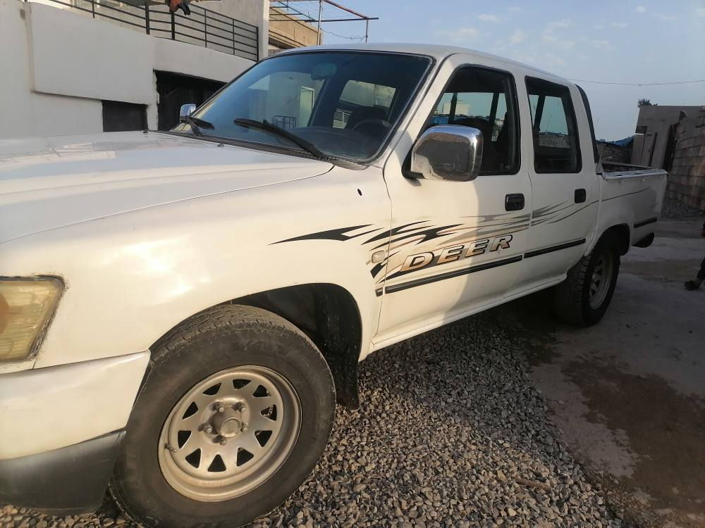 دێر بۆ فرۆشتن گێڕو مەکینە بەشەرت کەمێک بۆیاغی هەیە. زۆر توندو تۆڵە سێ ساڵە لای خۆمانە ئی مەعرەزنیە مەنە فێستی لەگەڵ دایە. تازە توند کراوەتەوە هیچ لێدراوی نیە.
ئەگەر کڕیاری پەیوەندی بە خاوەنەکەی بکە.
*********** رانية, السليمانية
