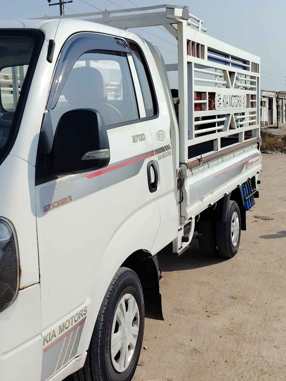 20 مكفول 
رقم الهاتف ***********
