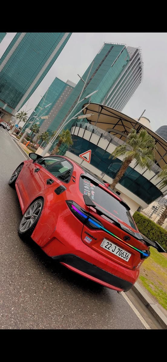 السلام عليكم 
كورلا موديل 2020
مراوس بكامري او شي حسب القناعه
رقم بغداد انكليزي 
فول عده الفتحه 
مكينه 1800 المرغوب بدون دوانز و بدون صرف
تدفئه تبريد تحكم ستيرن 
رادار امامي 
كامره 
زنون
فئه le
غرفه جديده 
سقف روز داخل 
كله كاربون
و شامو 
و جلد
و مخمل
اناره محيطيه
لون مميز احمر دم الغزال
ويل كب اس اي 
كلش هوايه متعوب عليها 
السياره تنباع ب بكلايت بلادي
بيها 4 قطع رش

مكانها بغداد 

السعر 155$
و بيها مجال للطيبين 
***********
اذا اكو مراوس حسب القناعه اراوس
