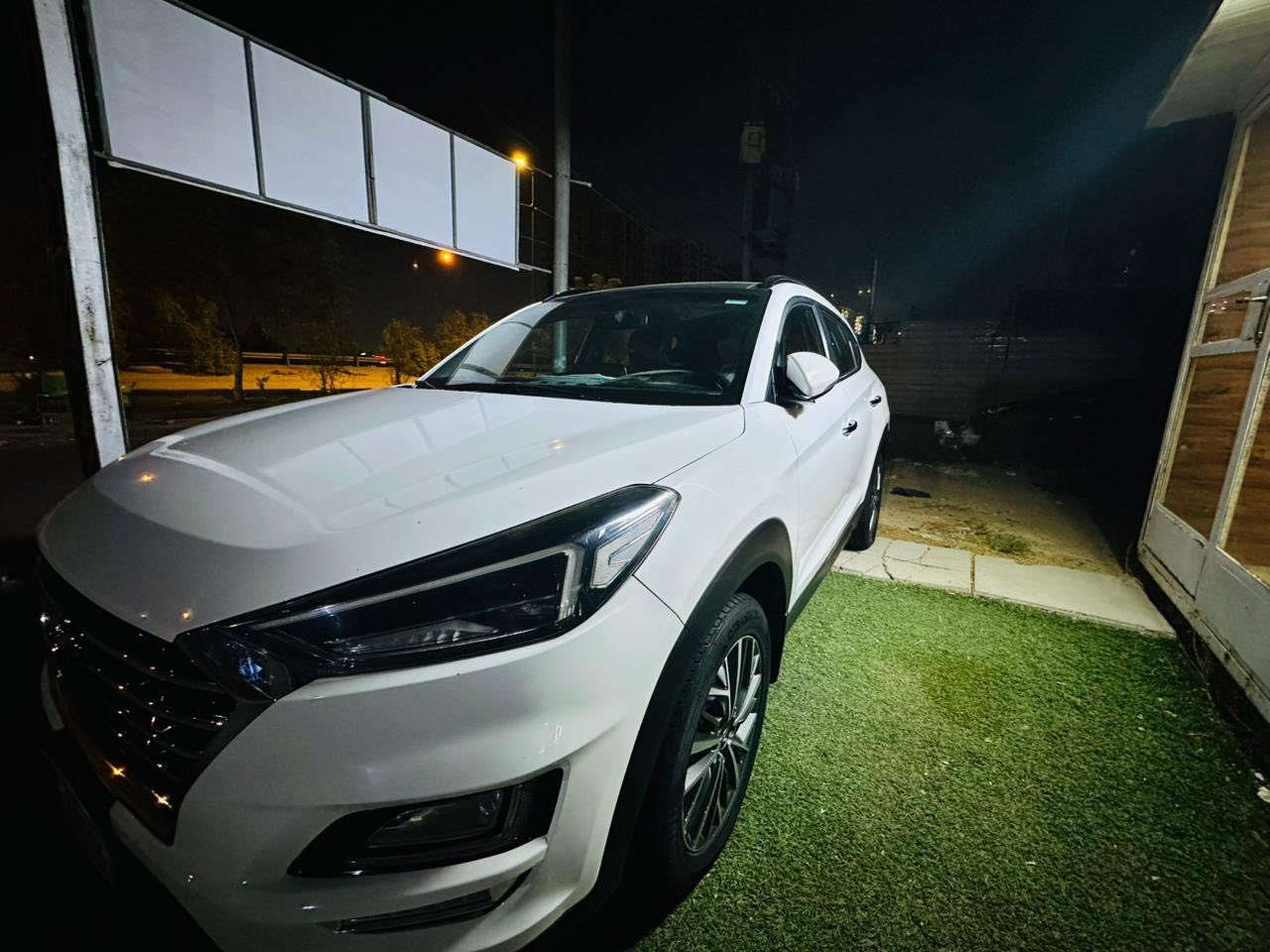 توسان موديل 2020بغداد سنوية 2030 بسمي فول ماشية 120 السونار موجود صبغ بسيط جهة وحدة بالدعامية الأمامية فقط السعر 200ورقة بس مجال بسيط المكان بغداد الغزالية ***********
