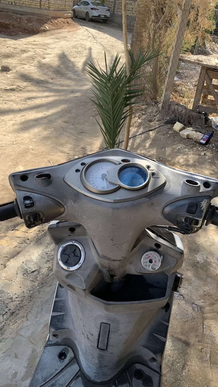 لبيع دراجه سكنس فحل مكينه ما مفتوحه دراجه توه نازله من رنبه وكاله سعر خاص رقم***********شرط عل فحص
