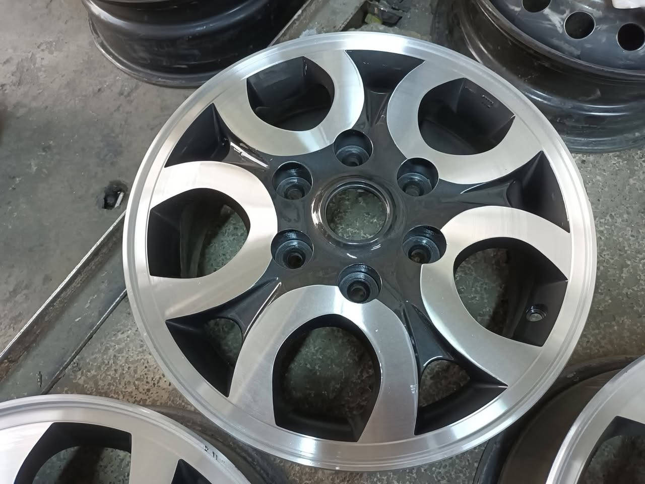 😍عروض رأس السنة🔥 ب50 الف 🔥
صبغ حراري بالفرن مع الفتح والشد والبلنص العنوان بغداد حي العامل مقابل مدرسة هاله بنت خويلد محلات محمد البهادلي 
***********
