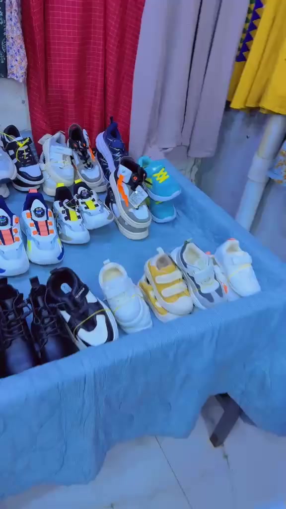 يا الله تعلن محلات محمد الزعيم عن كسر بضاعه جديده  خليجيه صيفي نبر وان المصادف الجمعه 2026/3/20 متواجدين من الساعه 8:00 صباحا لحد 11بليل كلشي متوفر صايه فساتين عبايه احذيه بوت كوت  ستر جنط فساتين دراعه كركعيان  كلشي متوفر نسائي أطفال خليجي شي ان بات بات جمله مفرددددددد
العنوان: المحموديه خلف صحه الطلاب محلات محمد الزعيم شارع علوه الخضاره 
رقم الهاتف:***********
