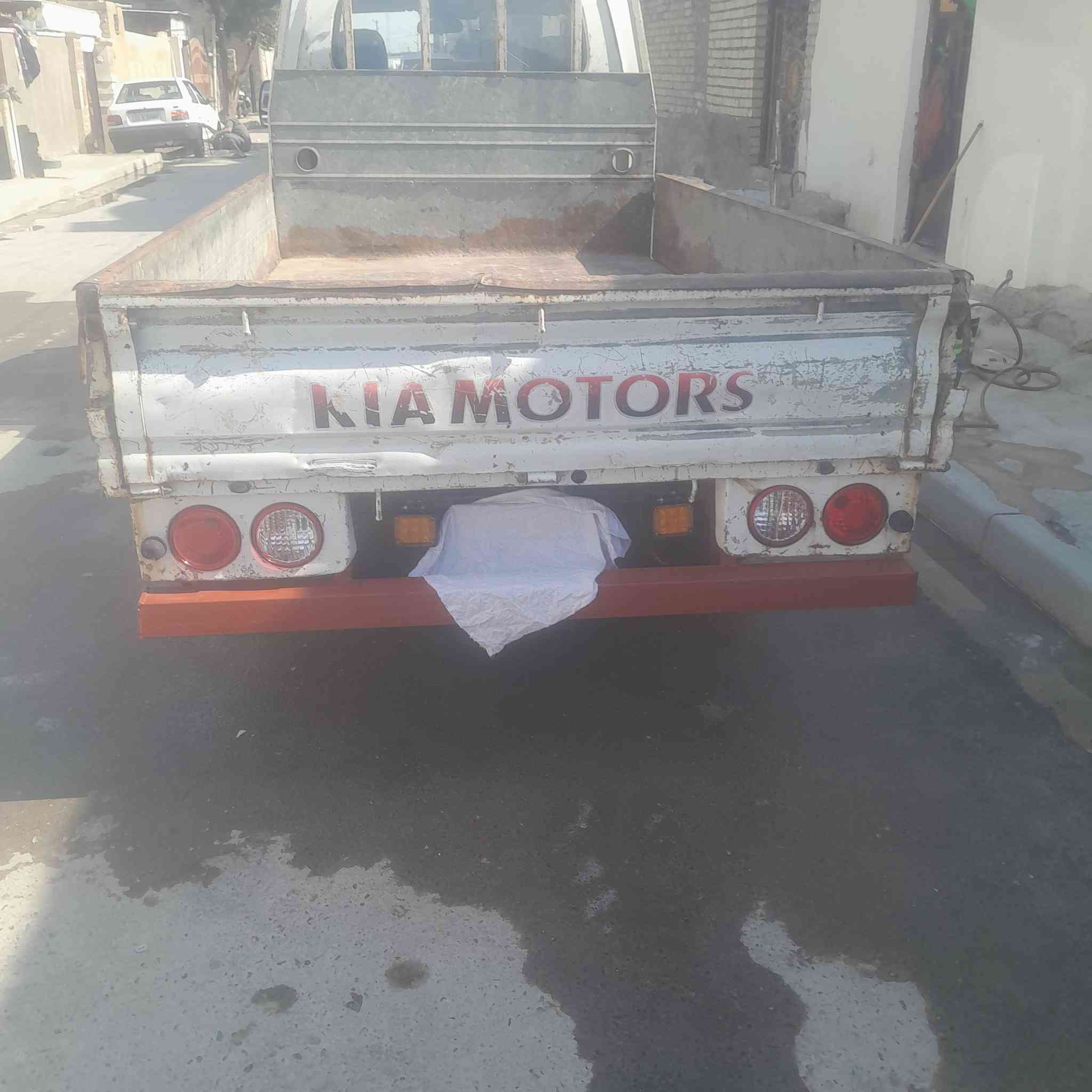 كيه قردة موديل ٢٠١٢ لاصرف ولا تبخير السعر ٦٨ مكاني بغداد الفضيلية راعيها ميت اسوي وكاله قياده اسمع الفديو يلا تتصل 
الهاتف .***********
