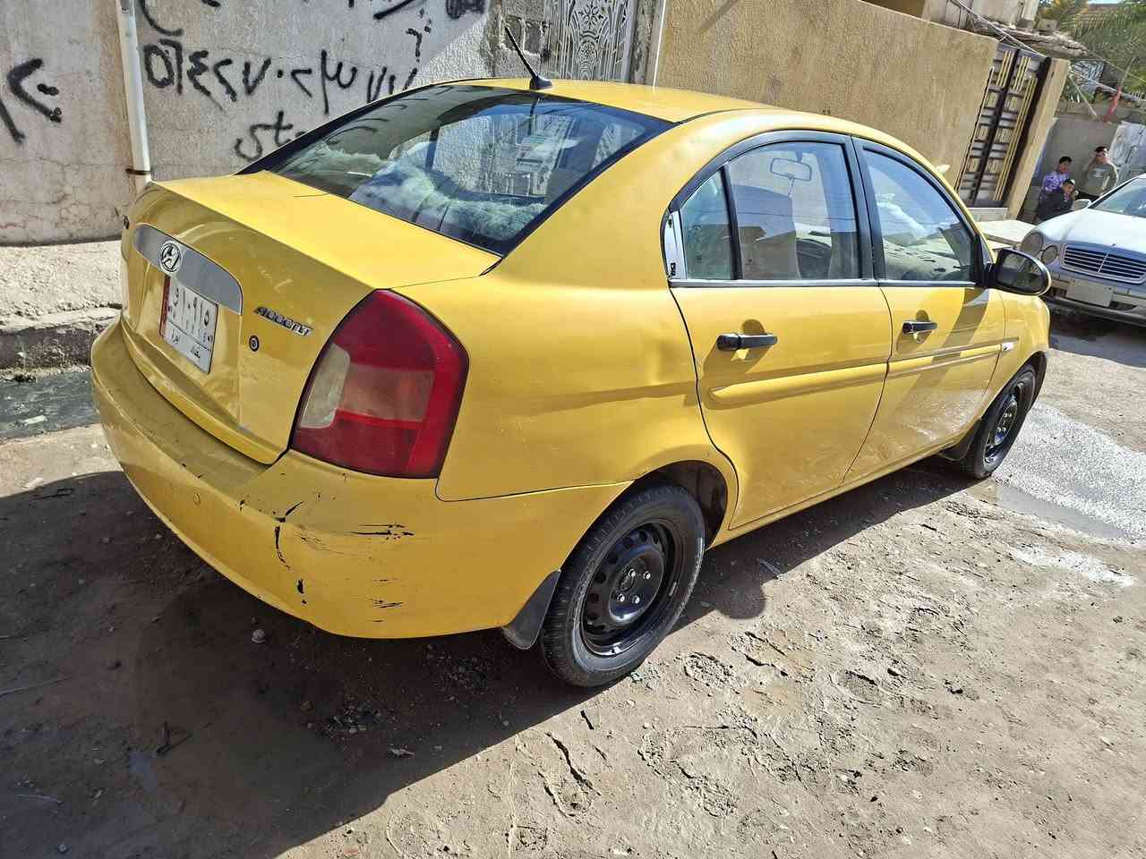 اكسنت ٢٠١١ بغداد مشروع وطني  خليجي بدون ضرر تبديل بنيد بلادي نفس اللون قبل فتره محرك ١٦٠٠ اصلي   جاهزه ...
السعر ٨١ وبيها مجال الاتصال ***********
