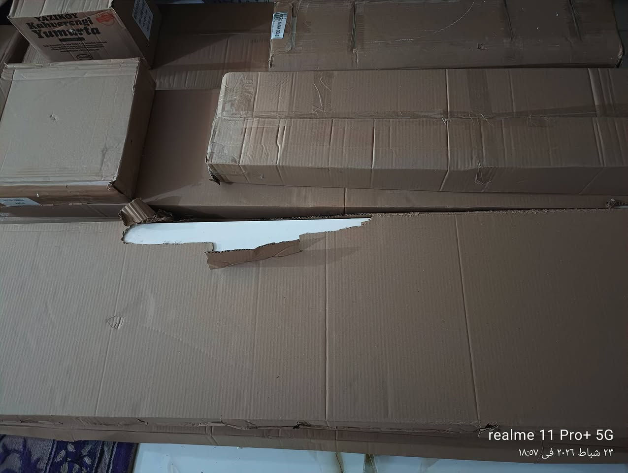 اسلام عليكم غرفة اخشاب للبيع جاهزة و كامله و ما بيها نقص و بعدهي بل الكارتون حتى بعدهي ما مشدودا و ذني الصور كدام عينك  و تصميما نفس ال بل فيديو مثلا بل الضبط سعره 1100 و بي مجال تعال و بيك خير و تدلل العنوان نجف و هاذا رقم الهاتف ***********
