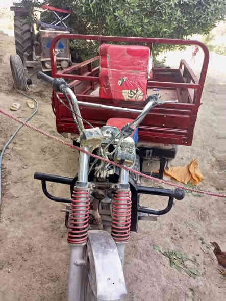 ستوته جمره موديل 16معمره جديد بدي وشاصي وبريك وكرهباىيات نواقصها فقط صلاحيات وكلوب جدام ‏‪***********‬‏ مكلف بلنشر مكانها الغراف
