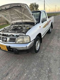 2008 گیرومەکینەوئەکسل بەشەرت  سەنەوی لەمانگی 8/2024بەسەرچوە بۆیاخی نیە...