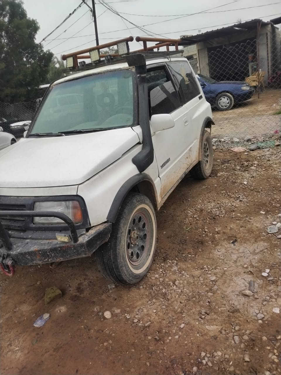 السلام عليكم عندي هاي الساسوكي موديل ٩٧ بغداد محرك كير خير من الله فور ويل سياره خير من الله السعر ٣٠ $وبيهامجال للستفساراتصل *********** *********** المكان ديالى بعقوبه
