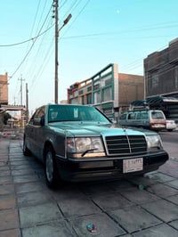 مرسيدس ١٩٨٩ • مكينة ٣٠٠٠ • الناصريه