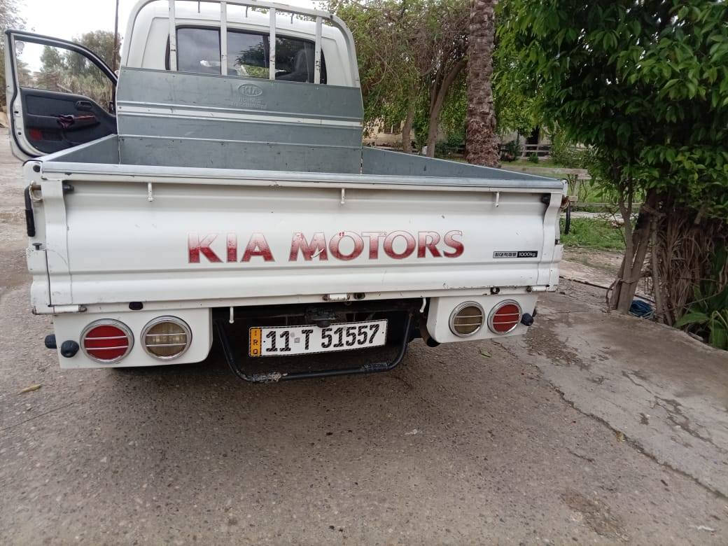 السلام عليكم للبيع كيا دبل قمار موديل 2010 رقم بغداد نكليزي بسمي محرك كير اكسن شواصي  صدر مامي خلفي تخم تاير كهربائيات كلاه شقال سياره جديده شراي يتصل عنوان بغداد الطارمية ***********.
