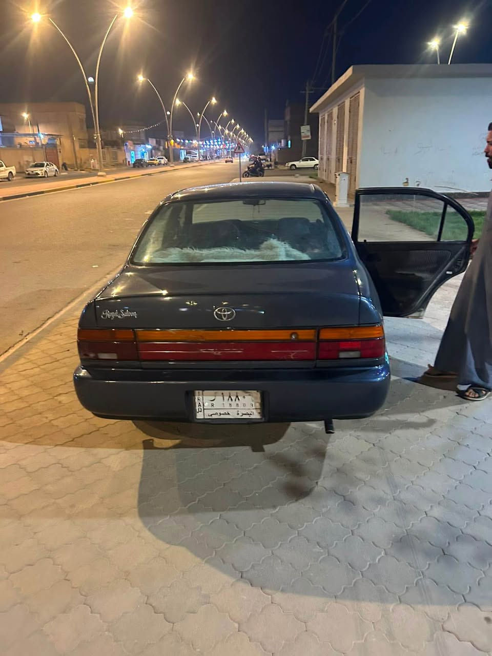 السلام عليكم مكلف بنشر خابرو ع ارقم كورله موديل 92 للبيع السياره رقم بصره السنوية تنتهي 2028 قبل شهر شديت محرك حاويه من الوصل مال المحرك موجود كير جديد مسطره جديده مال تفصيخ زوج تواير جديد مكفولة من النقل والكصه السعر45 بيه مجال مكاني البصره الزبير 
رقم الهاتف *********** بي وتساب البصرة, العراق

