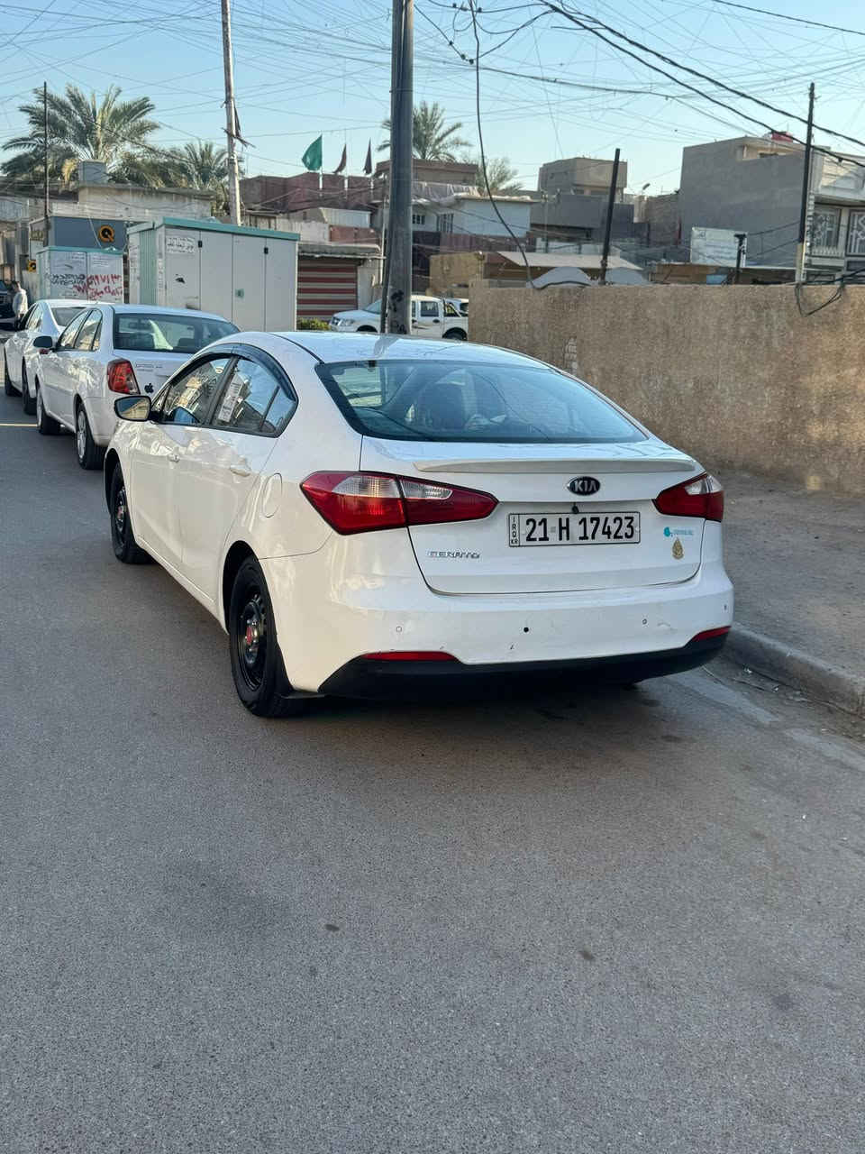 كيا سيراتو 2014 خليجي رقم سليمانية انكليزي سنوية لحد 2027 باسمي تحويل مباشر هزة جديدة محرك 1600دوش المرغوب 

بيه قطعتين صبغ فقط بدون دواخل جاملغ خلفي جه السايق وباب عكس السايق الخلفي فقط وشخط بسيط بلقمارة 

كير ومحرك جيد جدا تبريد ثلج تايرات وصدر جدد واي نقص مابيهه رايدهه 105 وبيهه مجال مكاني حي الجوادين 
***********
