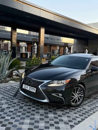 ES350 • ٢٠١٧ • ٩٥٠٠٠ كم