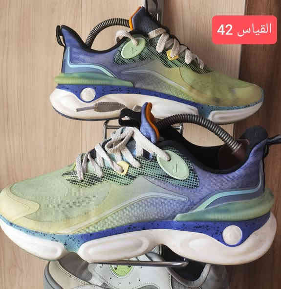 كل القطع بالصور السعر 15 الف 
محل وليس بيج 
العنوان النجف شارع المجمعات 
***********
