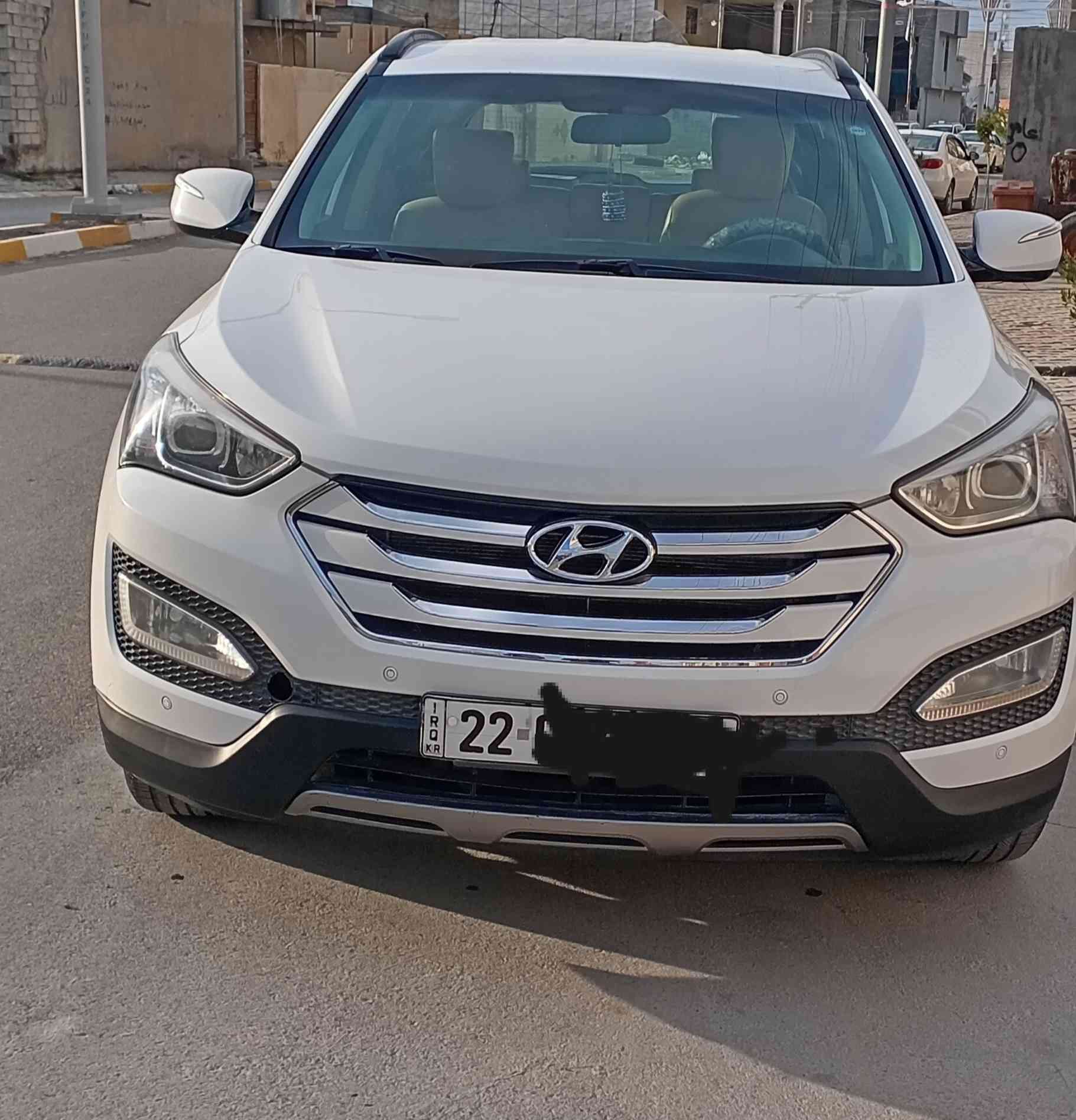 سنتافي 2013 خليجي
محرك 4 كير محرك شرط مامفتوح
السيارة على وضع الشركة
نضيف.جدا مال بيت
مواصفات ماعدا بانوراما وبصمة
السيارة سبعة راكب.. ثلاث قطع تبريد
السيارة بسمي 
الضرر... الجاملغ الأمامي بي شبر تعديل فقط
________________________
للاستفسار الاتصال على الرقم
***********
