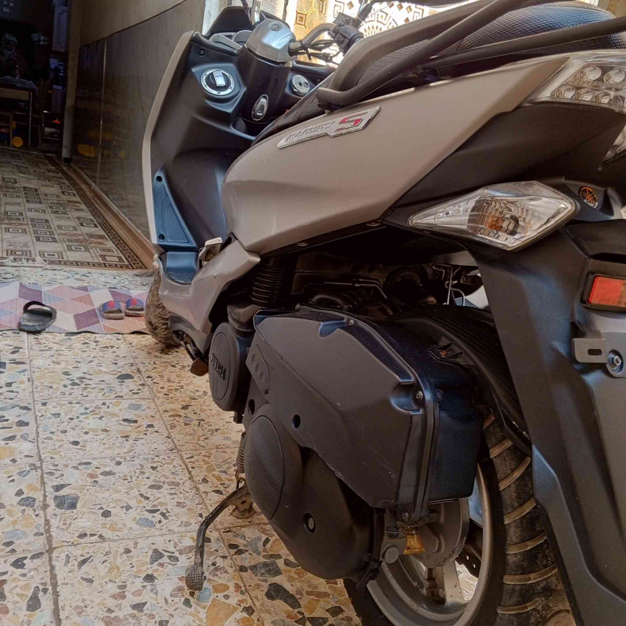 السلام عليكم
ماجستا اس موديل 2016 
كفاله عامه  
مكينه 155c
عنواني بغداد العبيدي 
***********
السعر (مليون وستميه ) بيها مجال  حك الجيه
