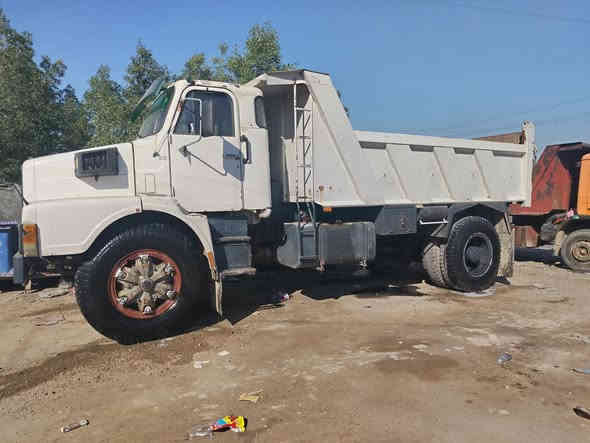 فالفو موديل ٩١ كير مكينه إكسل كله مكفول مكينه جبيره سنويه لحد 2030ارقام انكليزي بسمي للاستفسار ***********
