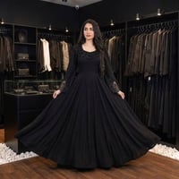 موديلات • اسود • ملابس