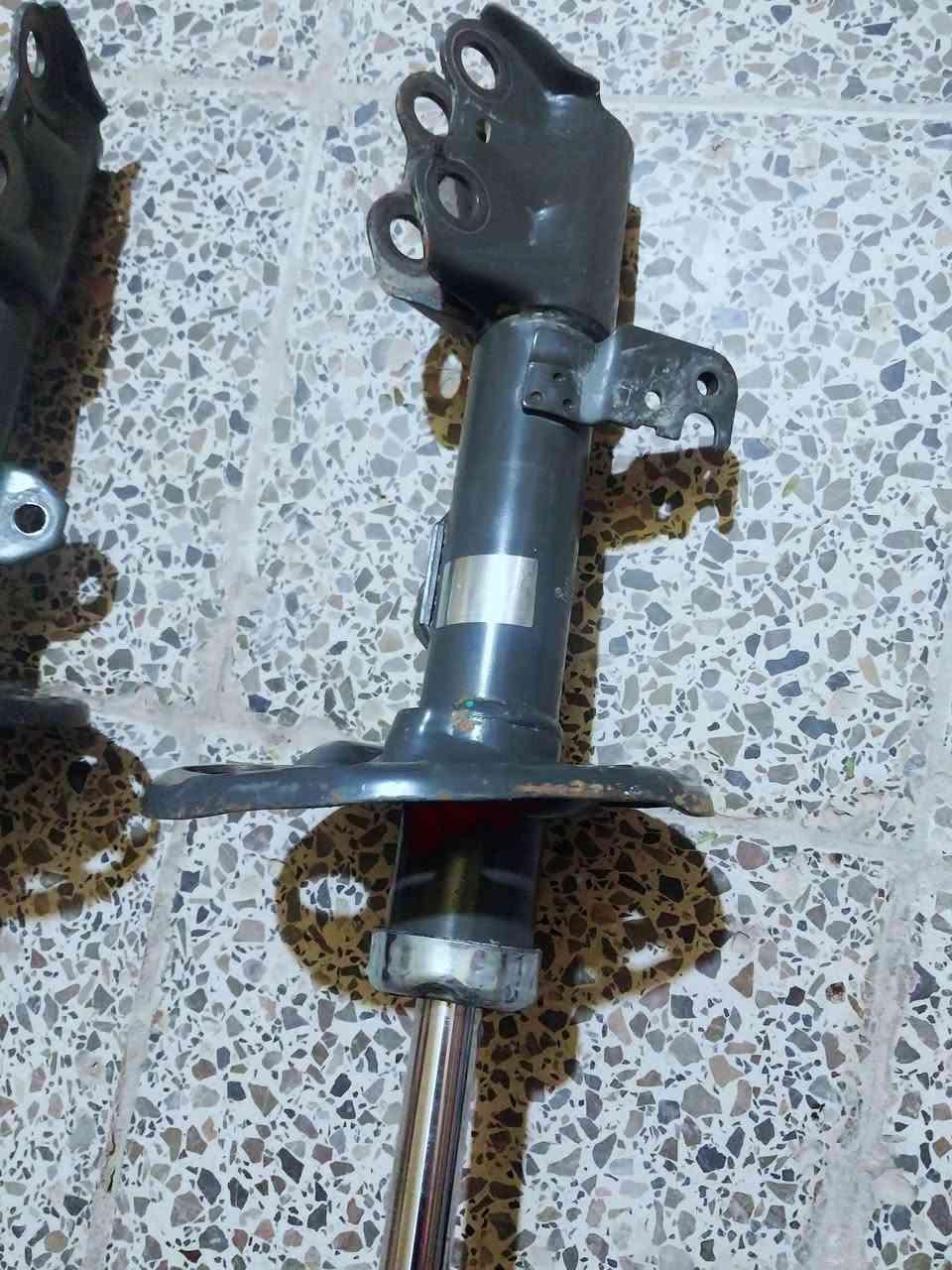 سلام عليكم ورحمة ادرام شفت الطويل ++دبلات أمامي صيني باب أول للبيع ديالى بعقوبه ***********
