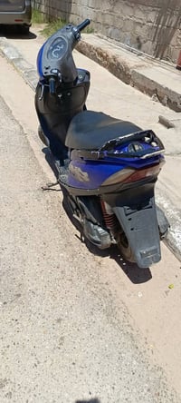 للبيع او مراوس  كامله مابيها نقص كهرابائيات كلها شغاله 07833482288