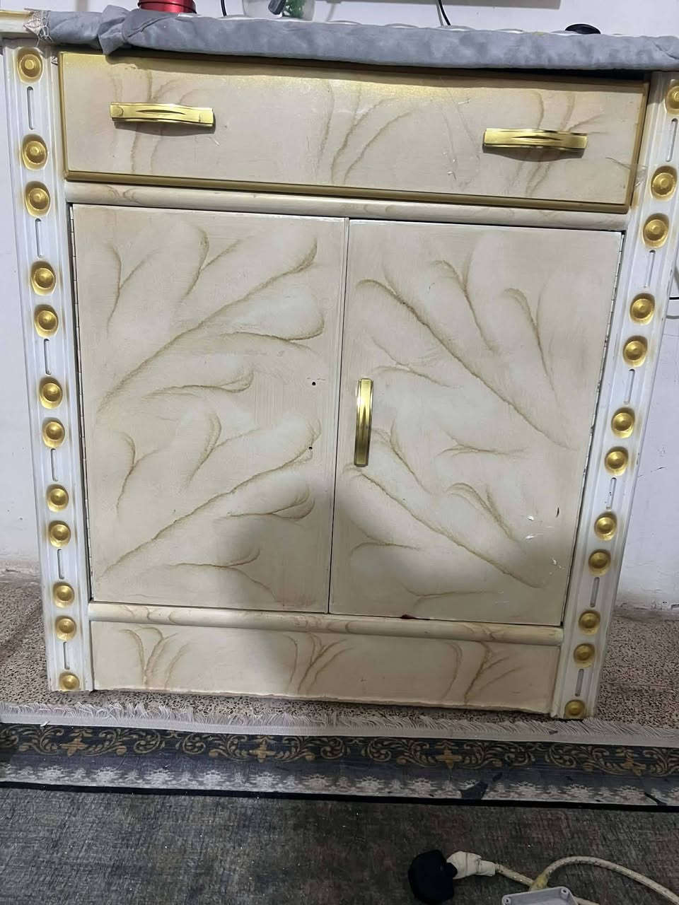 غرفة نوم اخشاب حراريه  بسعر 850 وبيه مجال قليل


**إذا كنت صاحب هذا الإعلان وتريد حذفه لأي سبب، رجاءا أرسل رسالة إلى الدعم الفني**