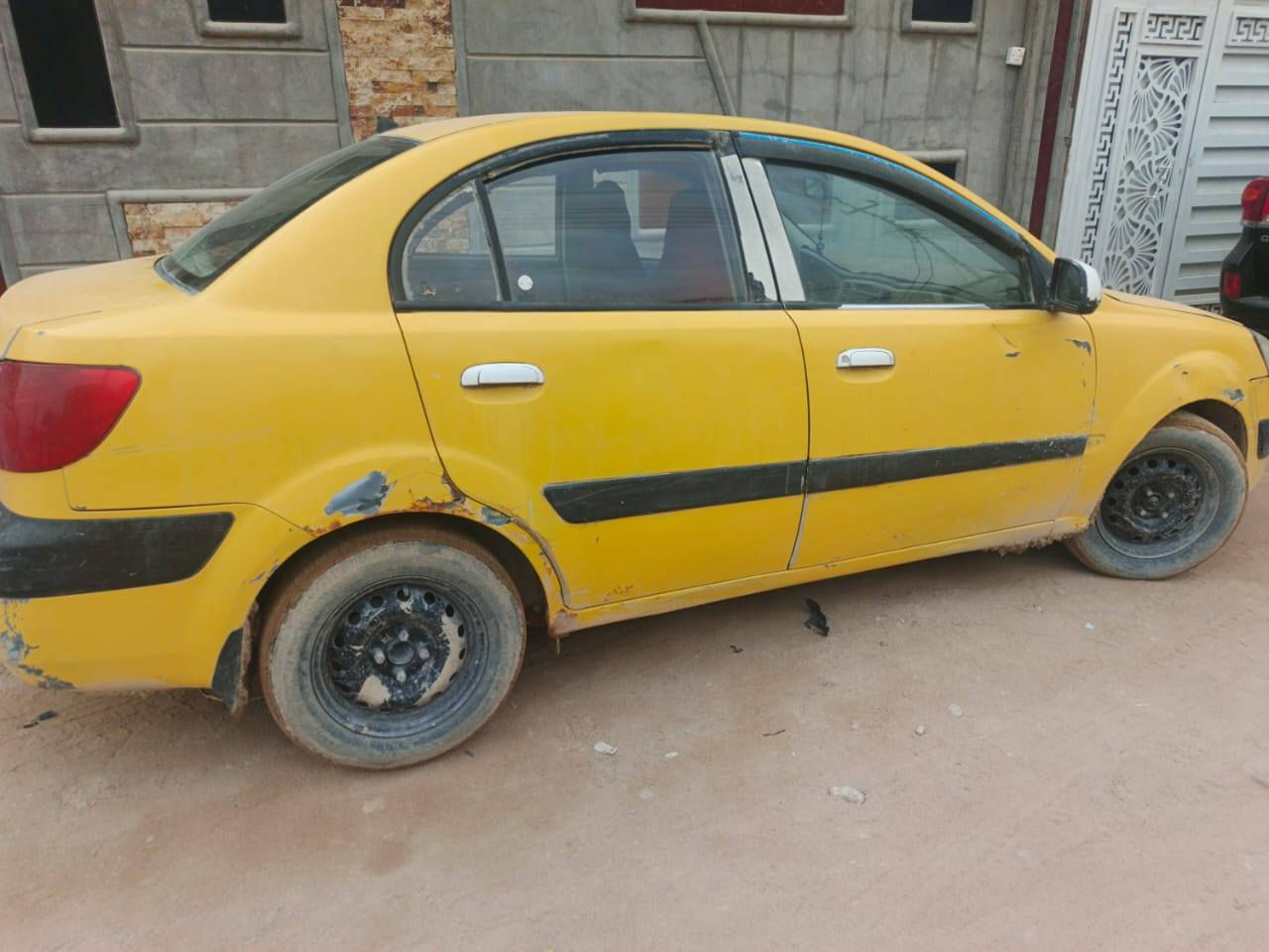 السلام عليكم..
كيا ريو 2008 مصبوغة عام 
مكينة كايمة كير جديد تخم تاير نضيف تبريد شغال 
سيارة بسمي سنوية لغاية 2028
السعر 55$ وبيها مجال بسيط
للأستفسار رقم موبايل *********** اتصال واتساب
ملاحضة:- (((( مكلف بالنشر ))))
