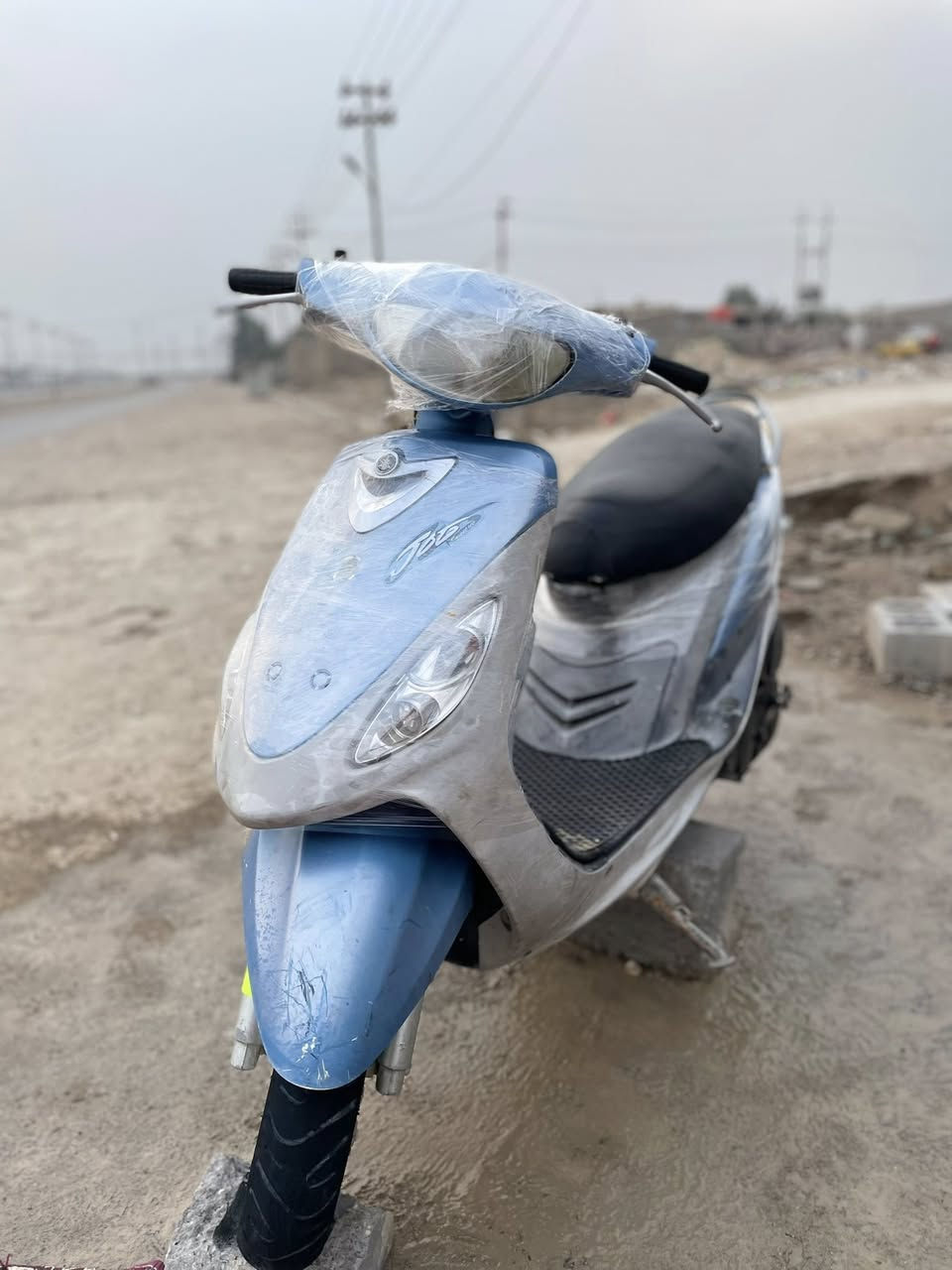 للبيع 
ماكس قجمة 
دراجة مفتوحة مرا وحده 
كهربائيات كلها شغالة من طول لطول 
القرنة 
السعر 550 وبيها مجال قليل 
الشراي خاص 
***********
