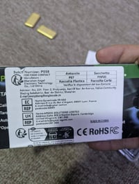 ميزان صغير • يشتري • يدفع سعر