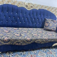 ديوان • ٤م • للبيع