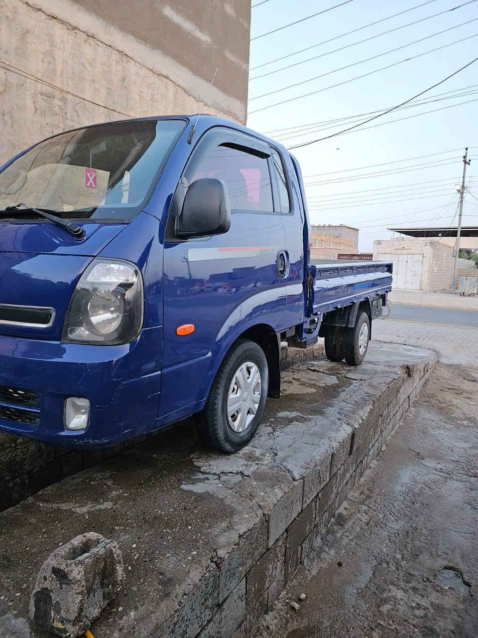 سيارة كيه حمل دخول جديد أدوات اوتوماتيك محرك مجول كصه شاصي باجات فول حداد تخم تاير تبريد تدفئه شغال مكينه كير كفاله السعر 58 المكان البصرة ***********
