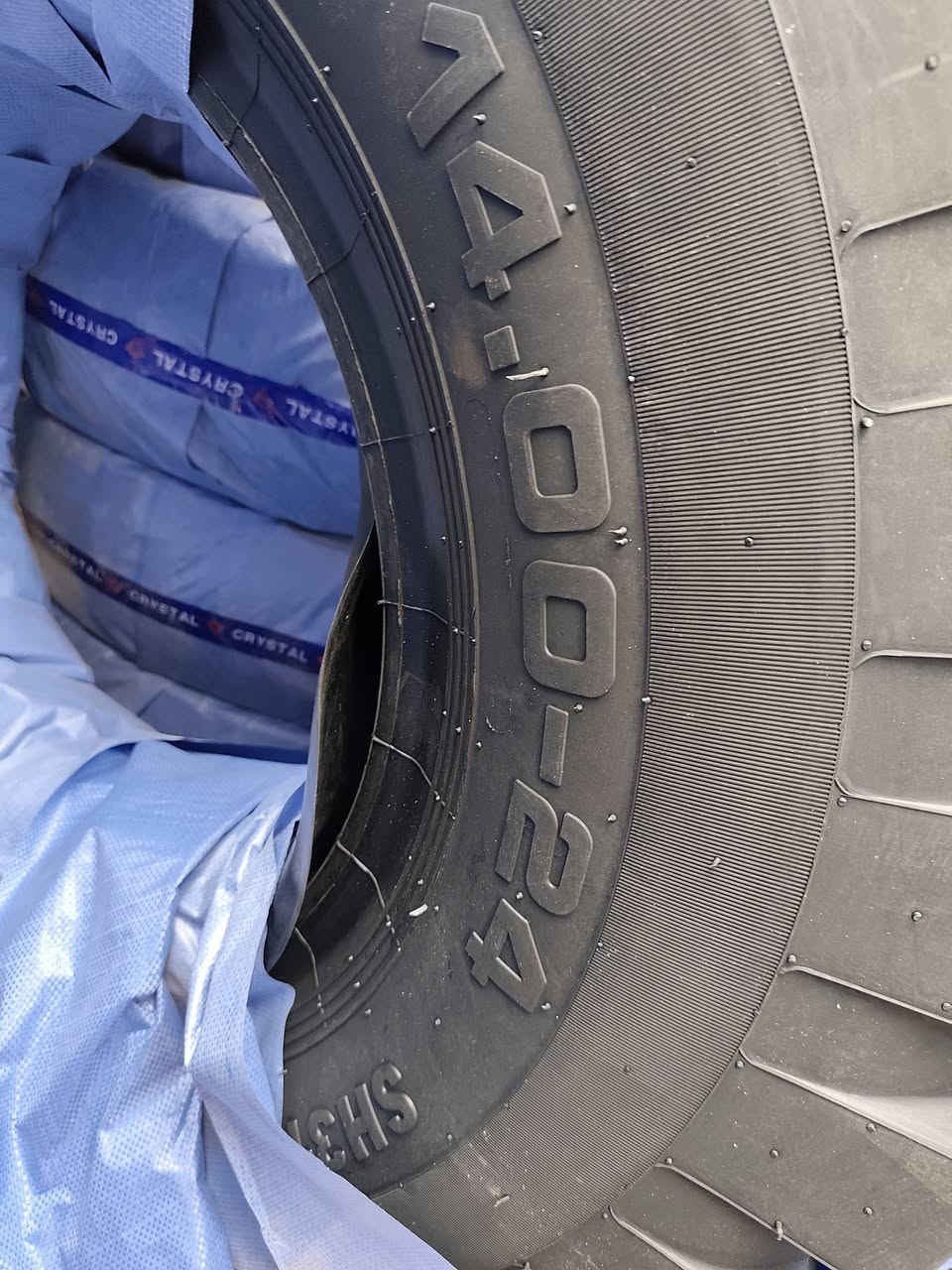 تم وصول اطارات كريدر ( كرستال )صيني/ 14.00/24
24 قاط 
درجه اولى 
العنوان بغداد مجمع مشن طريق معسكر الرشيد 
الاتصال على الارقام التاليه 
***********
***********
***********
